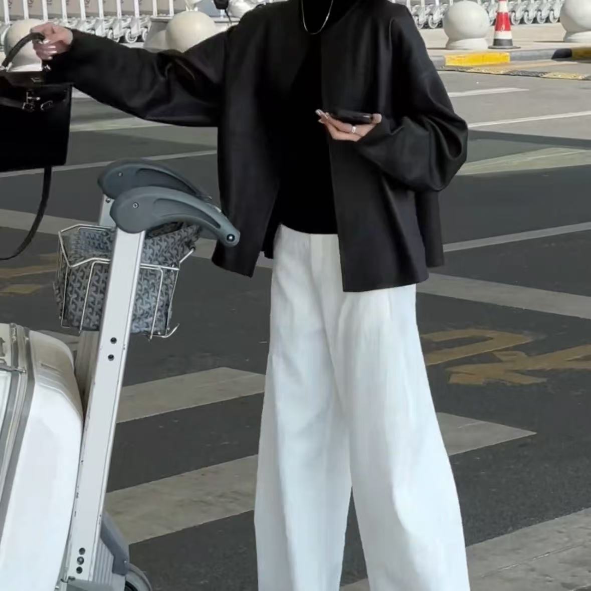 2025春季新款时尚显瘦气质女士网红洋气两件套百搭款D7027