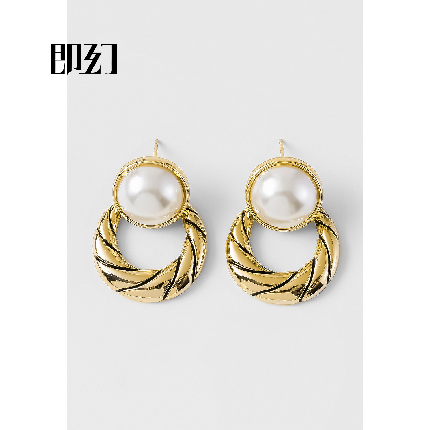 即幻 铜合金耳饰 欧美高端独特轻奢耳钉 金色气质时尚耳环LZ-8195