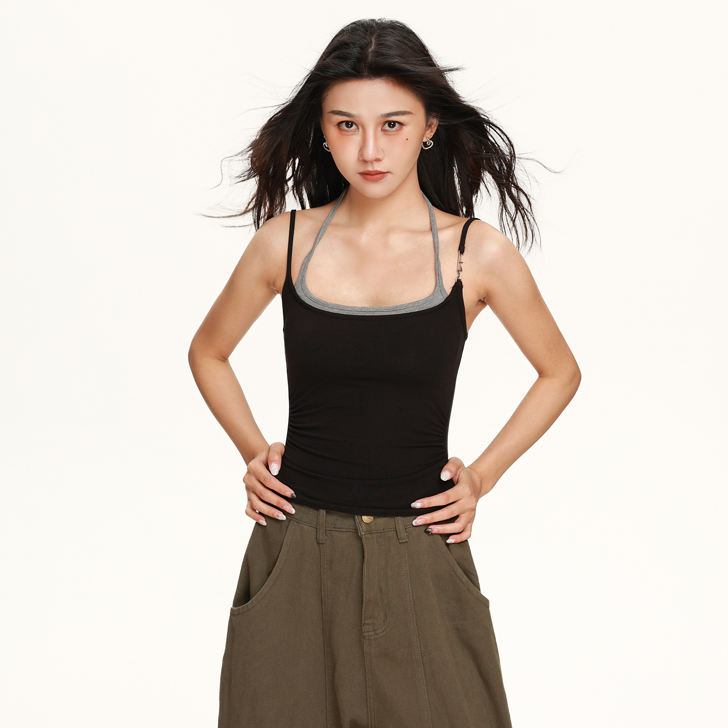 美式复古辣妹设计感挂脖吊带背心女2025夏季假两件外穿纯欲风上衣