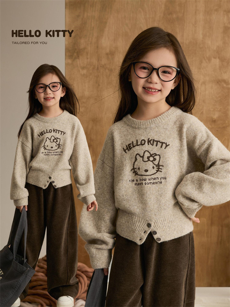 女童秋季毛衣2025新款儿童卡通圆领针织衫女孩早秋短款休闲上衣潮