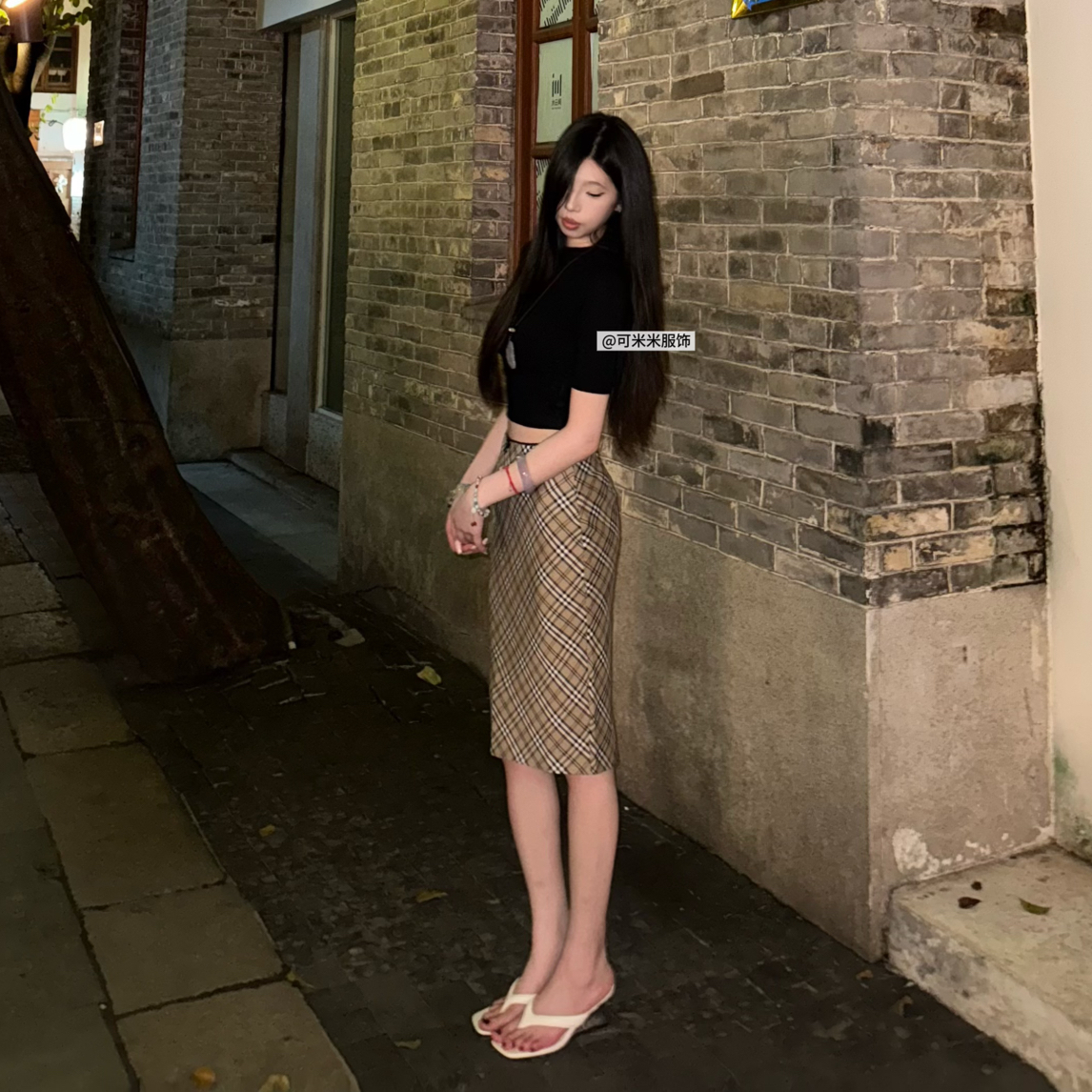 半高领短款万用搭配半袖t恤➕蕾丝腰头格纹半身裙