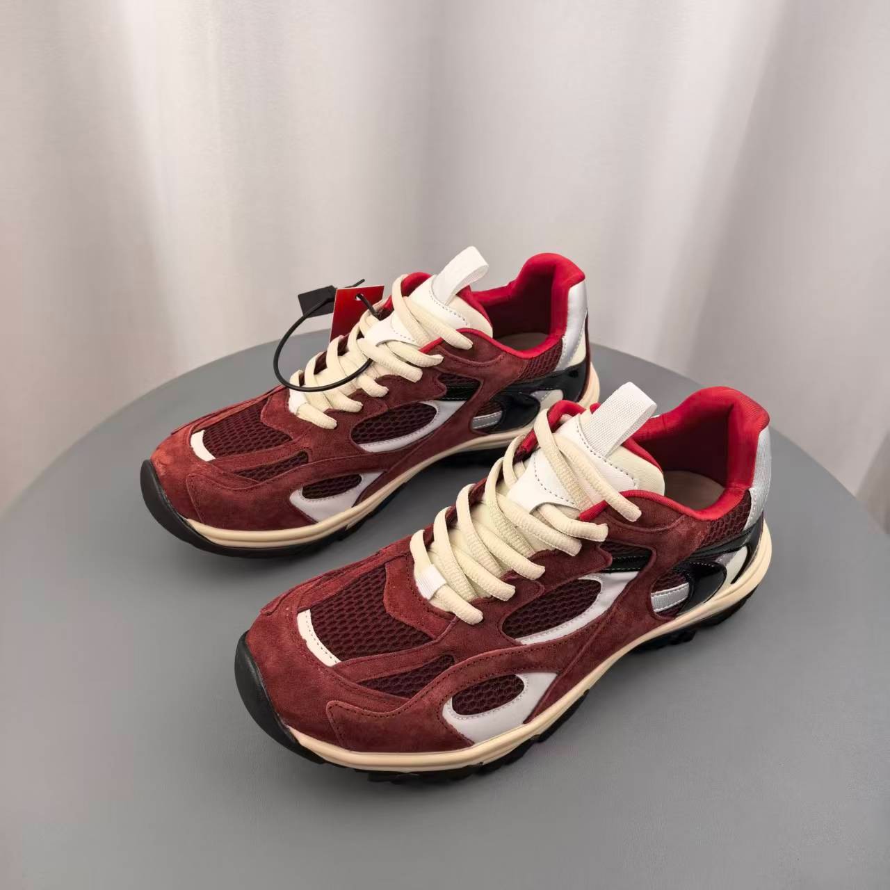 SGIRL TWTW户外徒步登山设计感德训鞋女2026新款时尚休闲运动板鞋