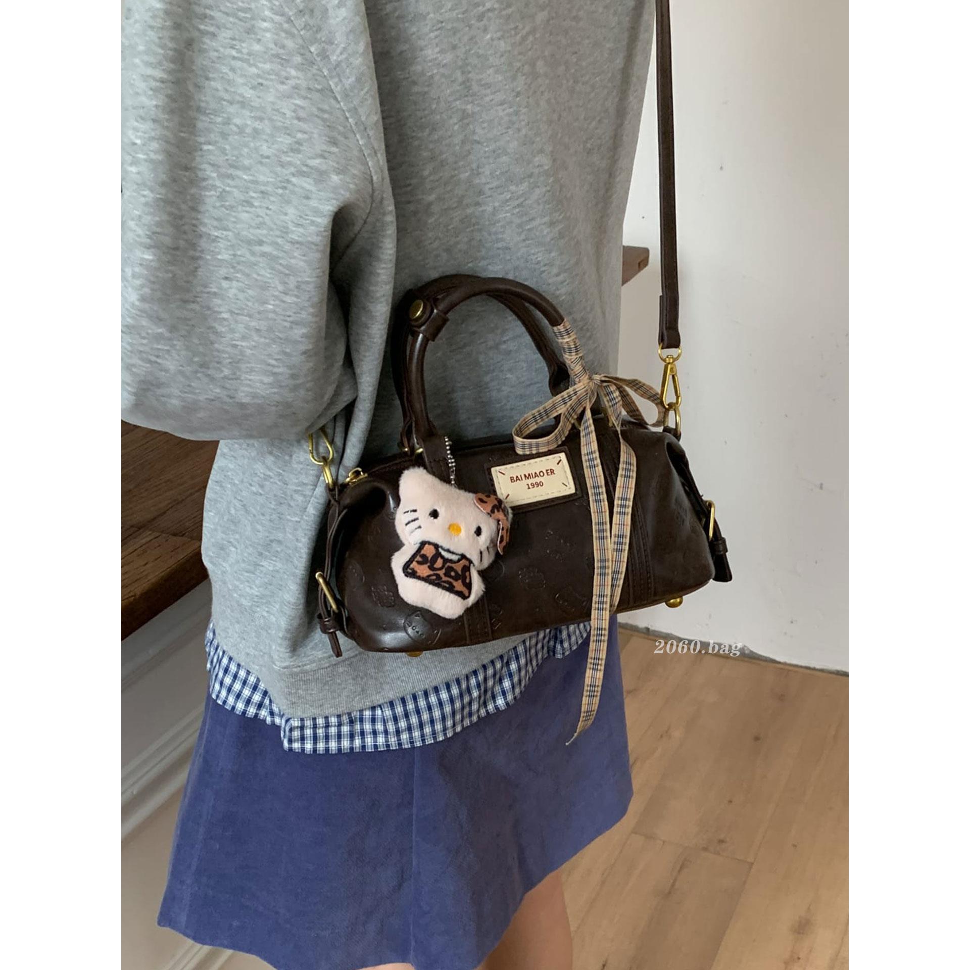 小众设计休闲气质小包包2025百搭韩版ins可爱覆古女通勤斜跨包包