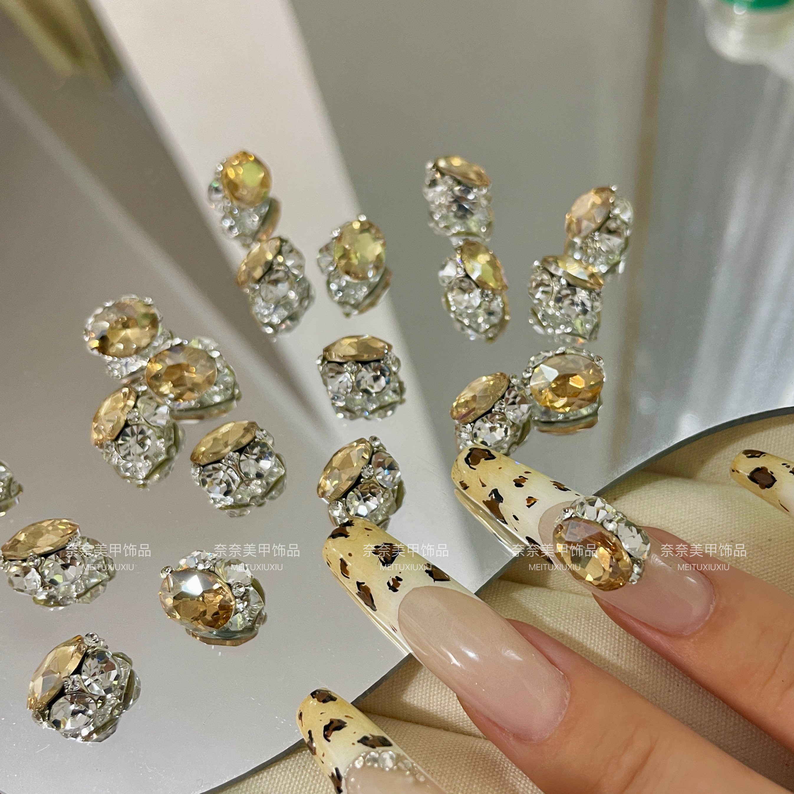 【8*10鸽子蛋成品堆钻】蛋形美甲钻饰品钻球堆堆钻新手新款平底