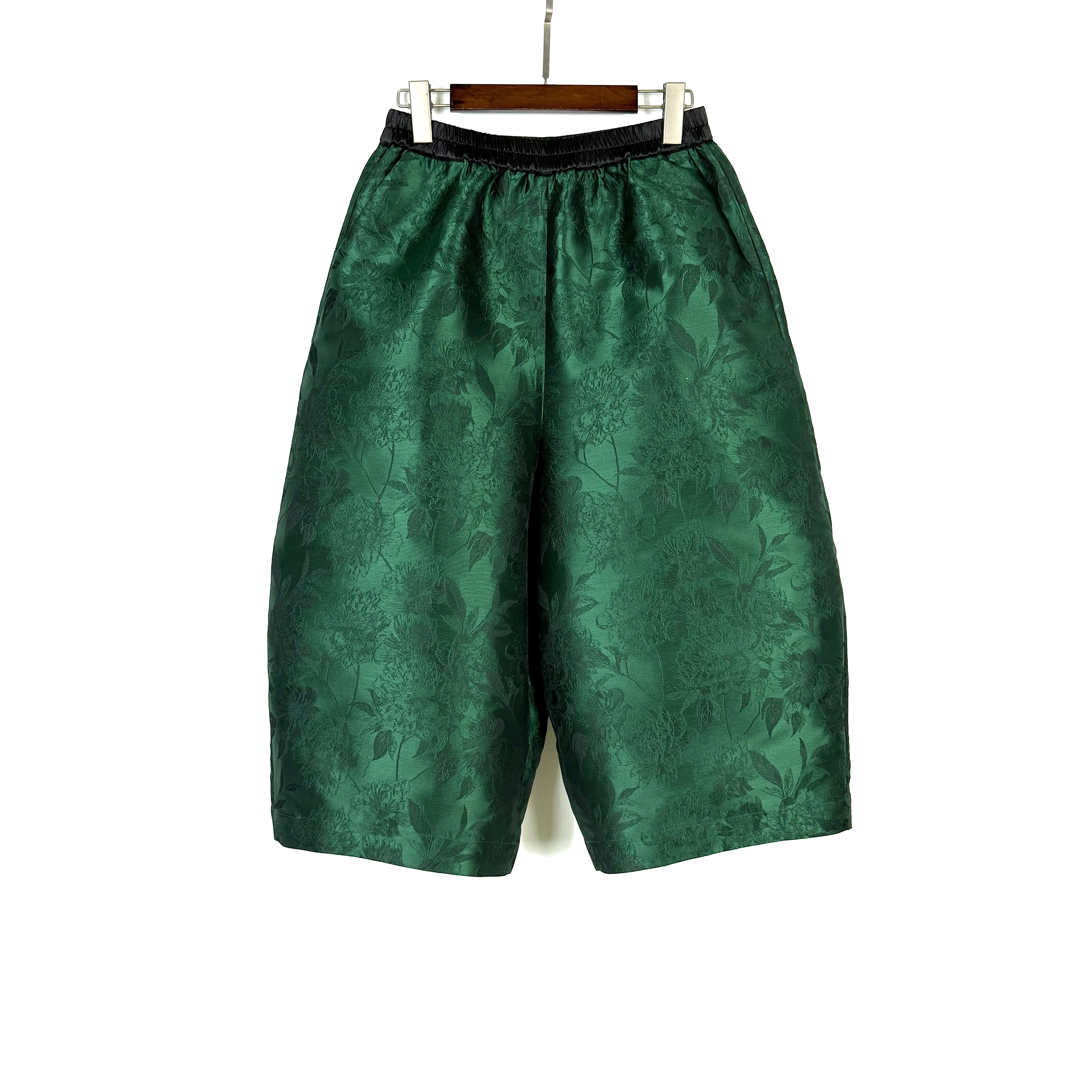 朱总原创设计新中式绣花裤子女士2025国风减龄高级感长裤XZK050J