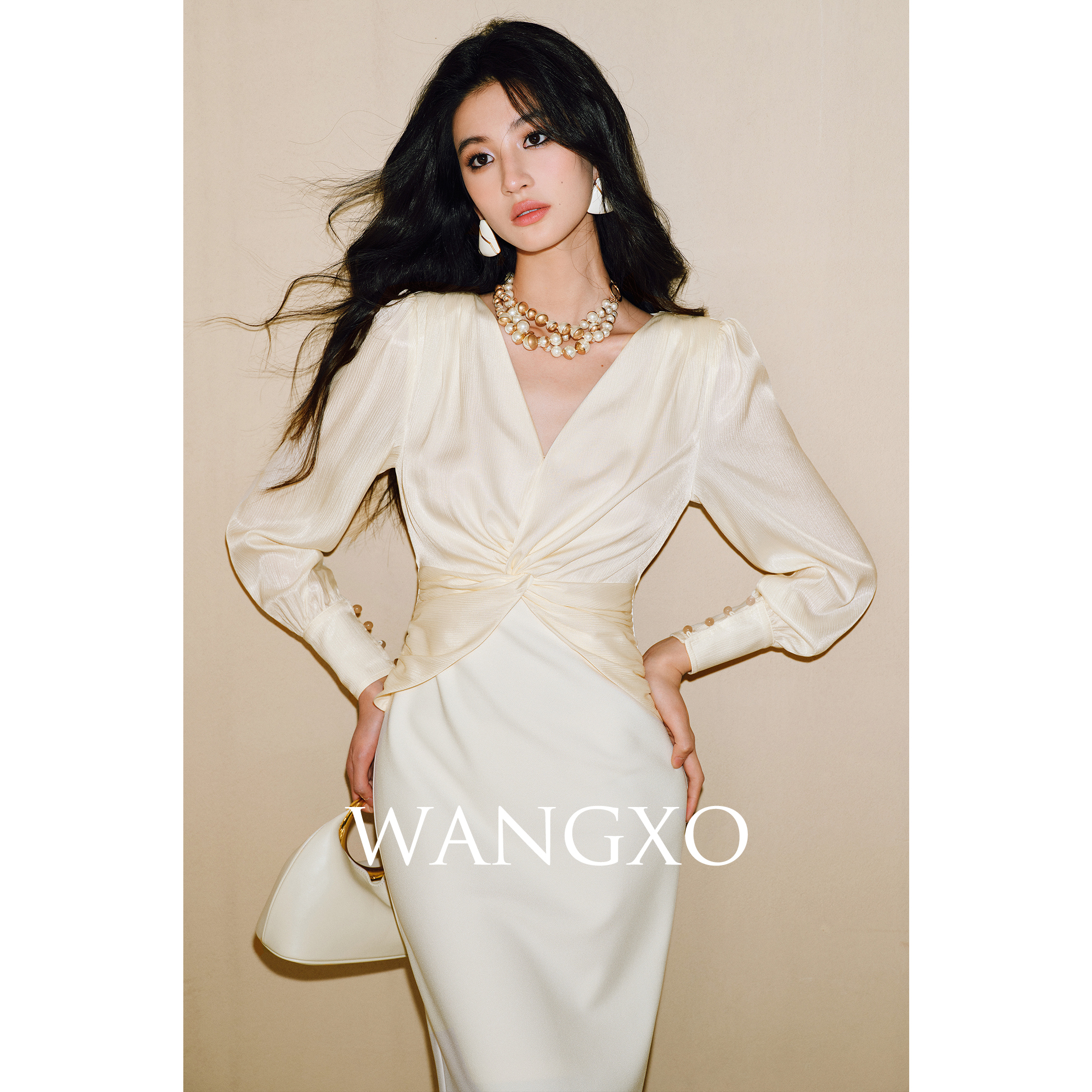 WANGXO V领撞色拼接扭结收腰显瘦连衣裙 2401691W