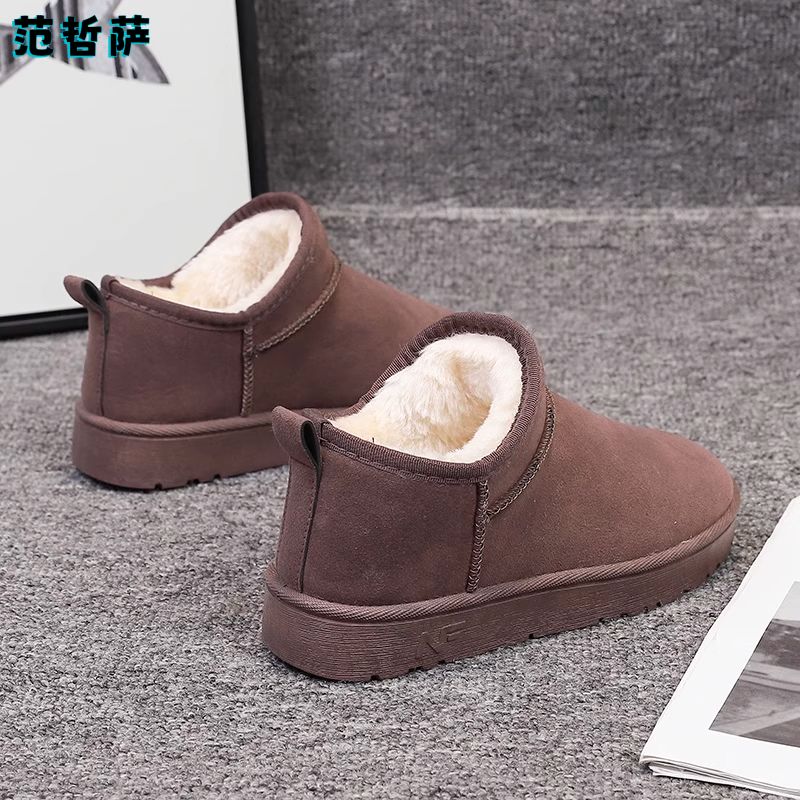 网红短靴女2025新款时尚冬季加厚加绒东北雪地靴斜筒短筒保暖棉鞋