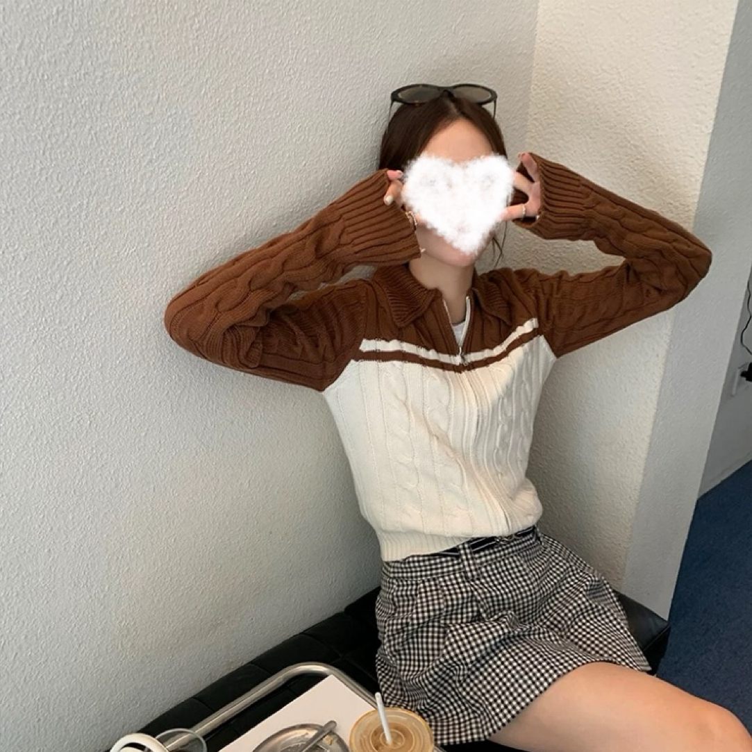 琥珀流光撞色拉链针织开衫女秋季新款麻花纹修身显瘦短款外穿上衣