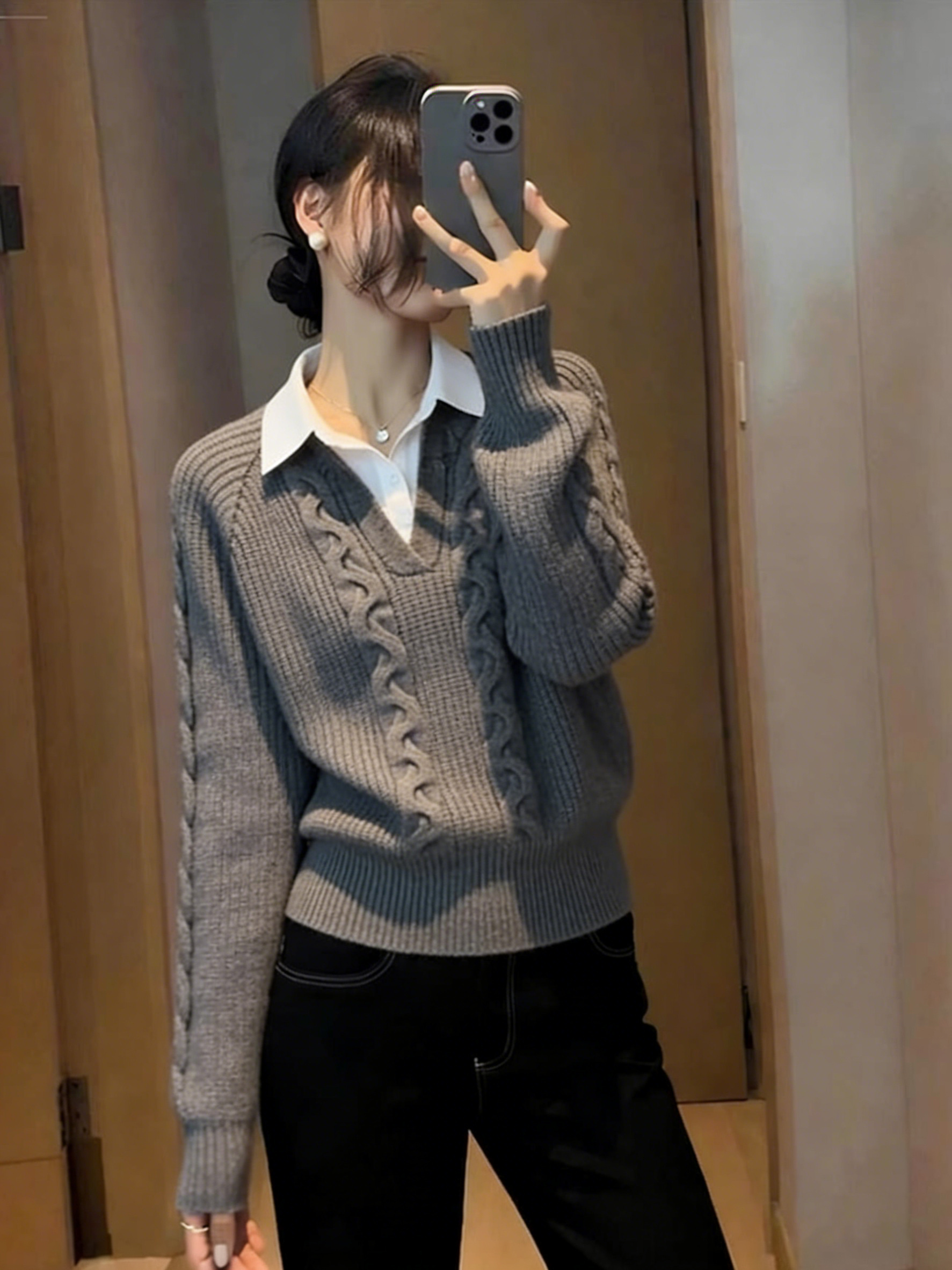 休闲风气质显瘦麻花纹针织衫2025冬季新款女士灰色时尚百搭毛衣潮