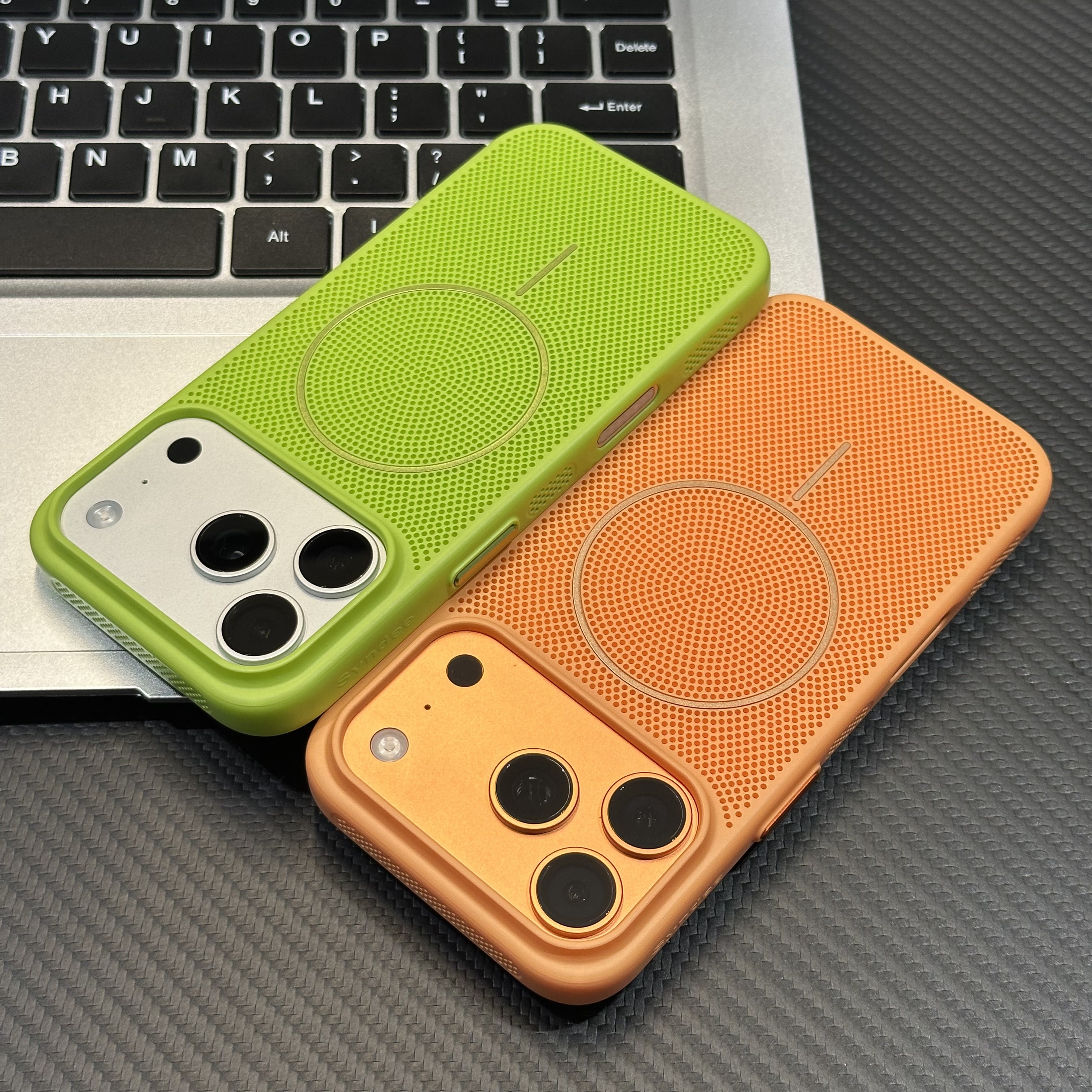 欧克里里糖果色磁吸散热壳适用苹果17/16promax手机壳华为小米15