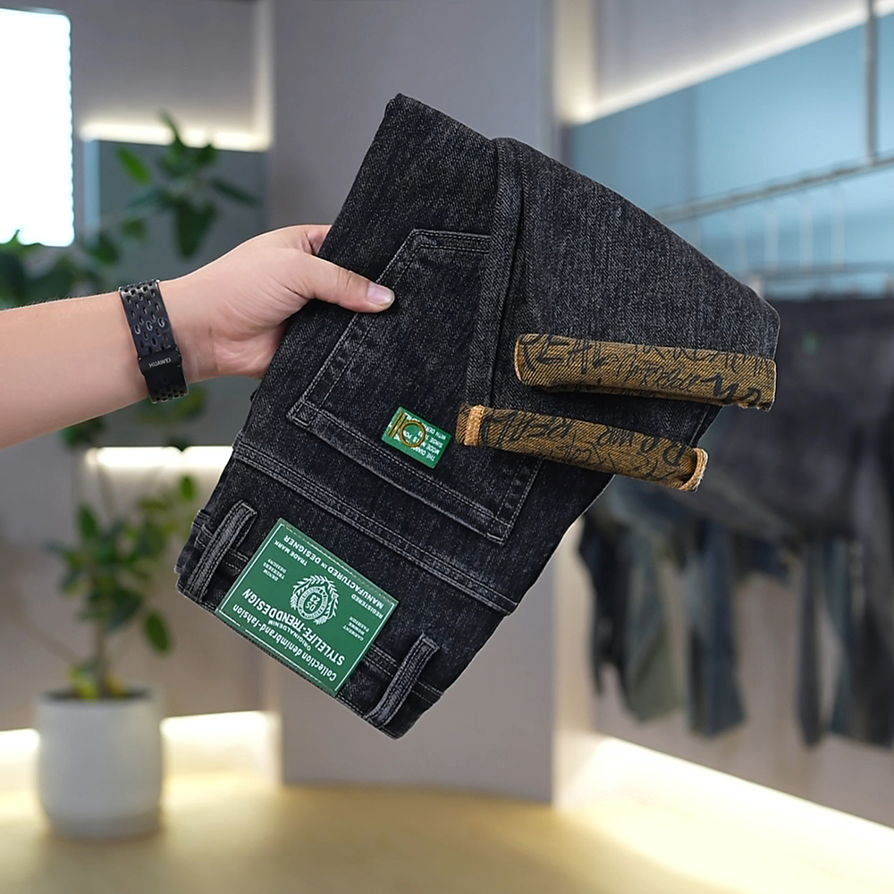 秋冬季黑灰牛仔裤男款爆款2025新款休闲百搭高腰弹力修身直筒裤子