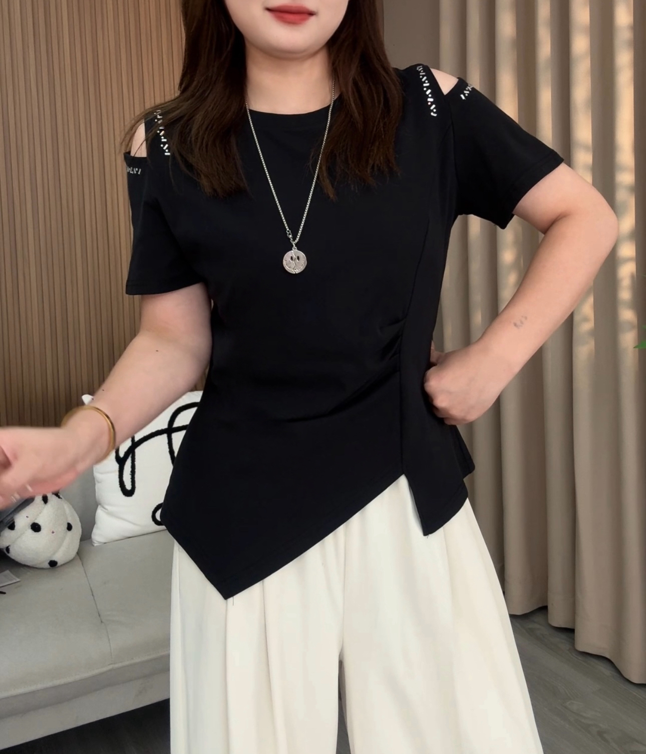 2025夏季胖mm大码露肩短袖T恤新款收腰显瘦遮肉上衣