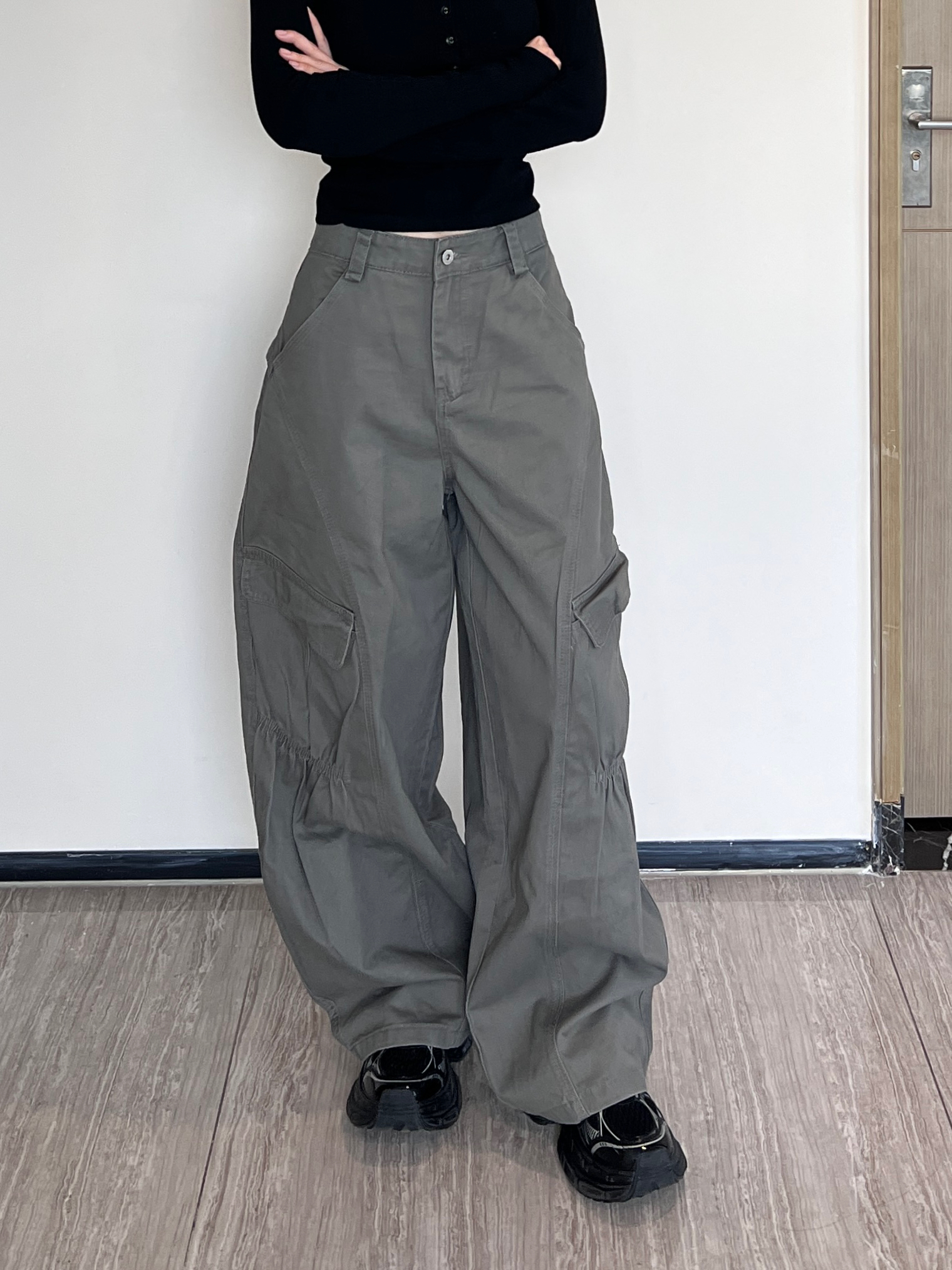 万兔的One美式复古立体解构褶皱阔腿工装裤男女潮牌设计感宽松裤