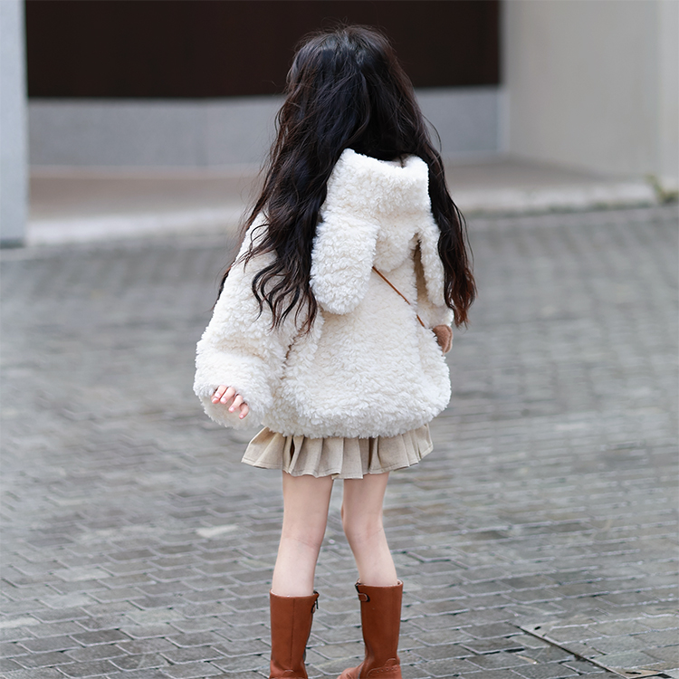 女童仿羊毛大衣兔耳朵皮草2025秋冬新款儿童外套皮毛一体毛毛外套
