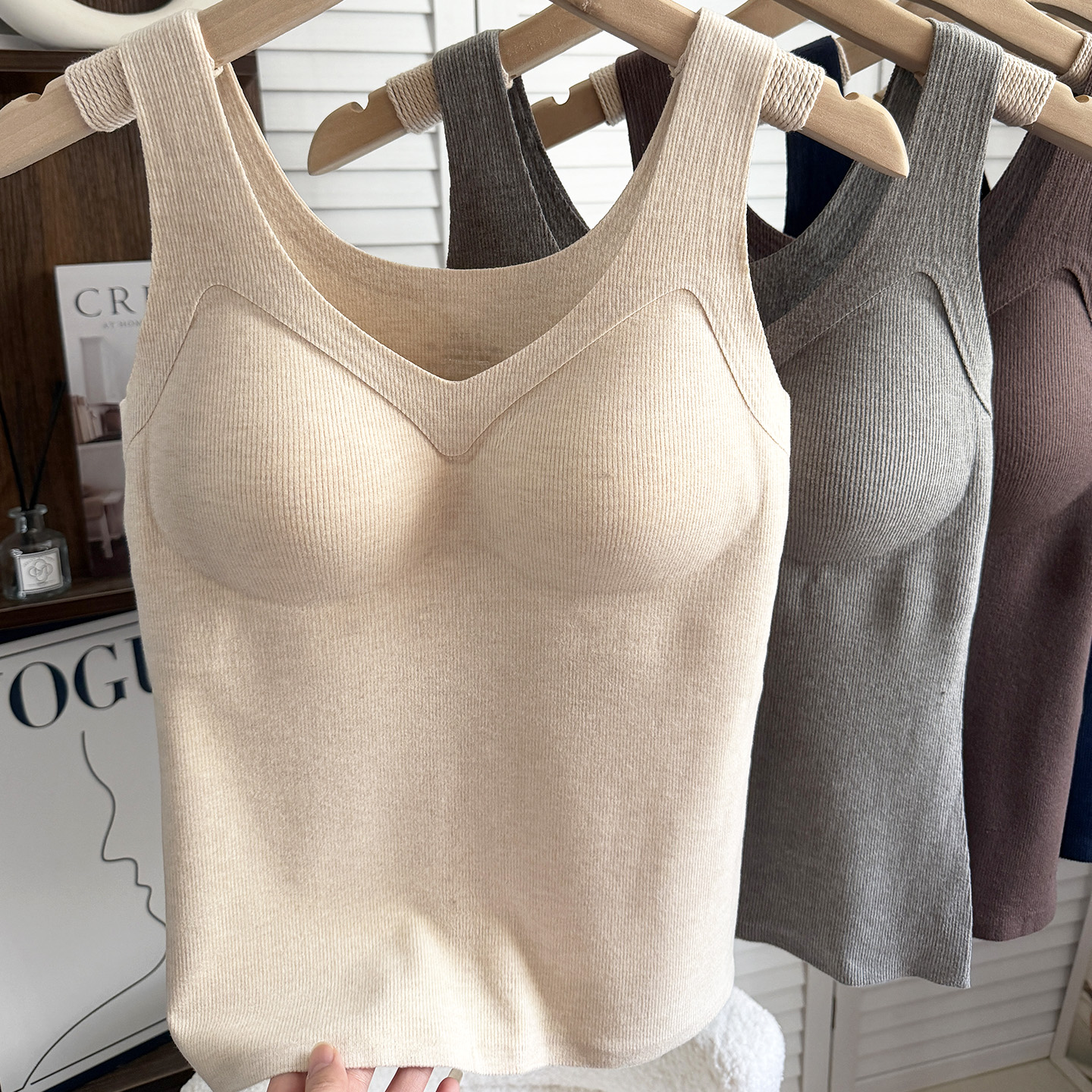 保暖背心女2025新款打底带胸垫一体式内衣冬季双面磨毛内搭上衣