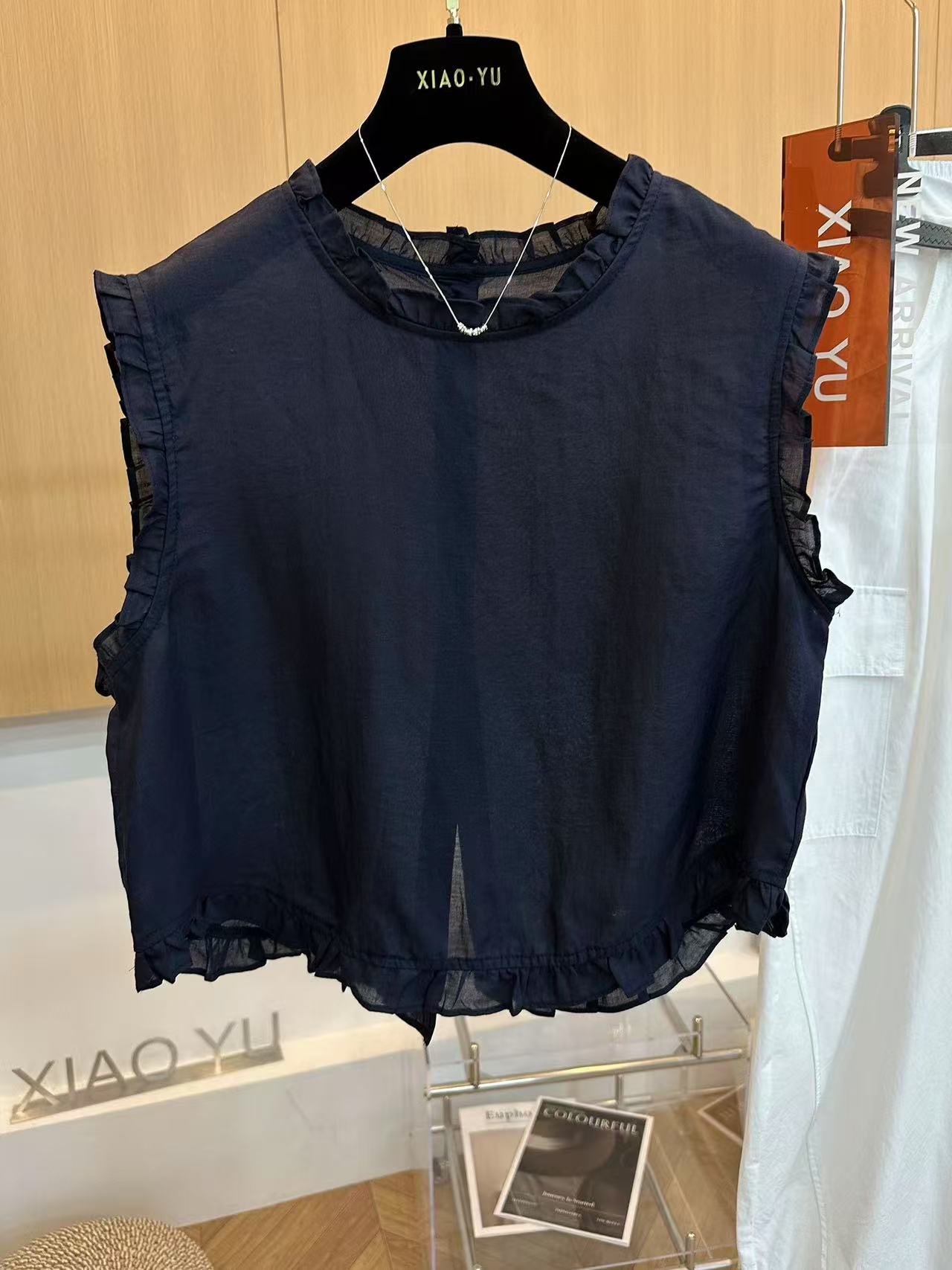 2025百搭洋气时尚显瘦遮肉气质木耳边设计感宽松休闲轻熟减龄上衣