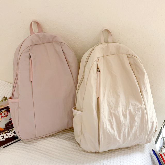 色双肩包女旅游轻便登山包2025新款旅行超轻通勤便携书包女学生