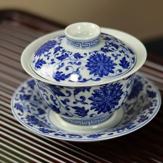景德镇峰胜堂骨瓷青花高端高档缠枝莲三才盖碗泡茶碗悬停大师茶具