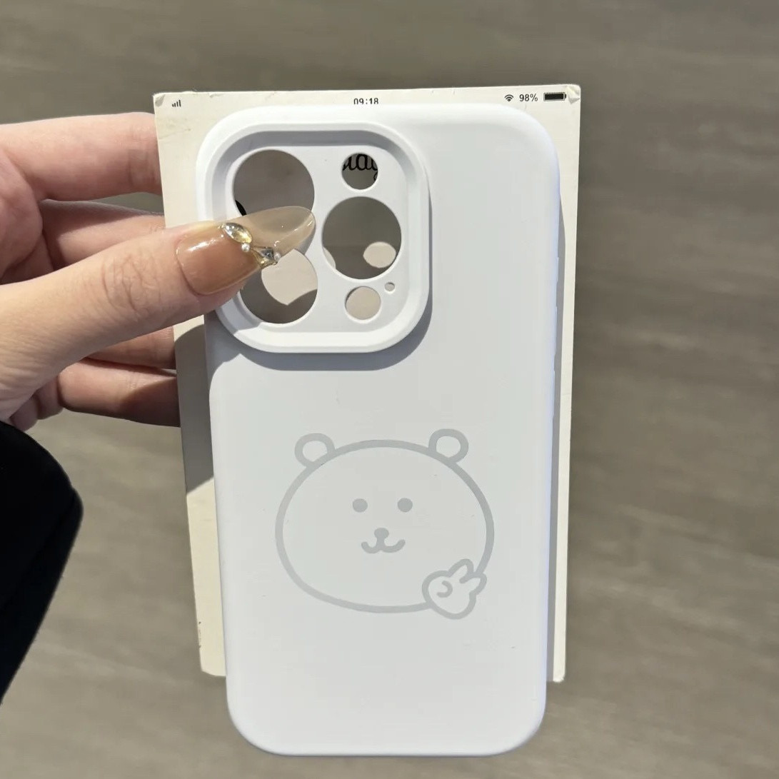 比耶自嘲熊精孔液态适用苹果16Promax手机壳iPhone15肤感14保护套