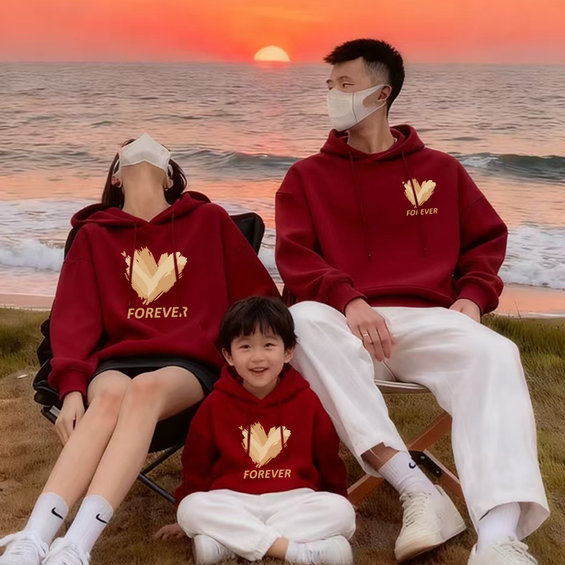 2026冬过本命马年红色亲子拜年装一家三四口男女童卫衣班服绒内搭