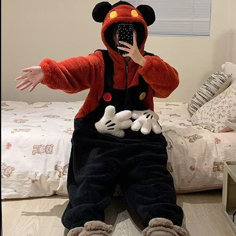 睡衣女卡通珊瑚绒连款冬季可爱连帽女青少年三层加绒加厚睡衣