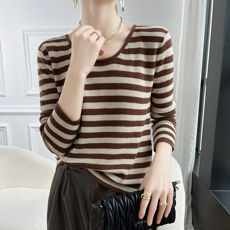 25年秋季新款精仿羊毛时尚条纹长袖针织上衣