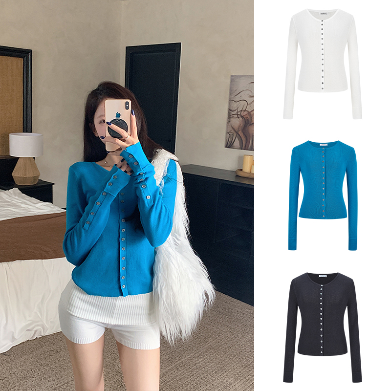 Moses Queen/魔西女王秋季单排扣长袖针织开衫女修身显瘦上衣