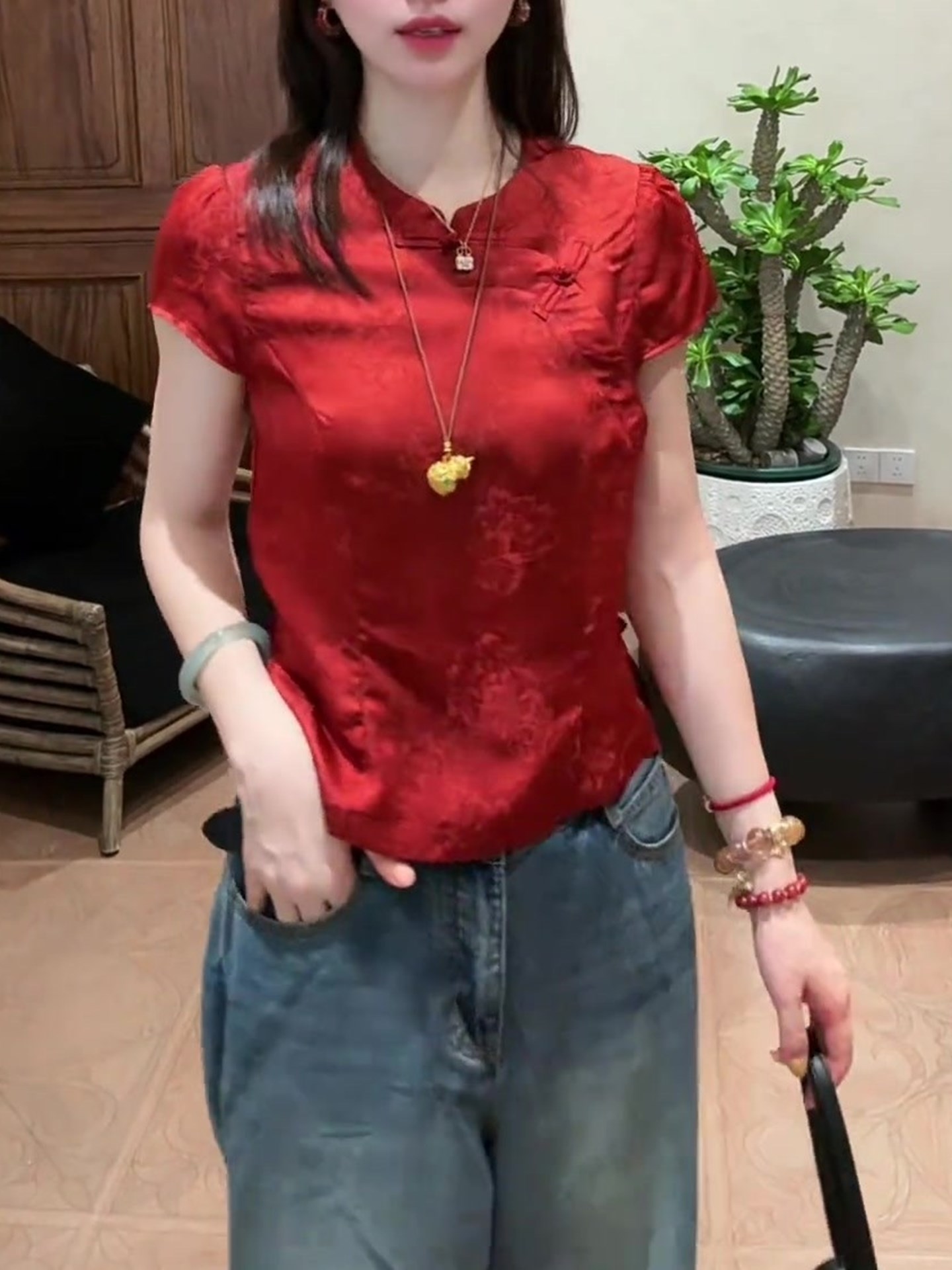 新中式气质红色短袖衬衫女装2025夏季新款百搭显瘦贵气感国风上衣