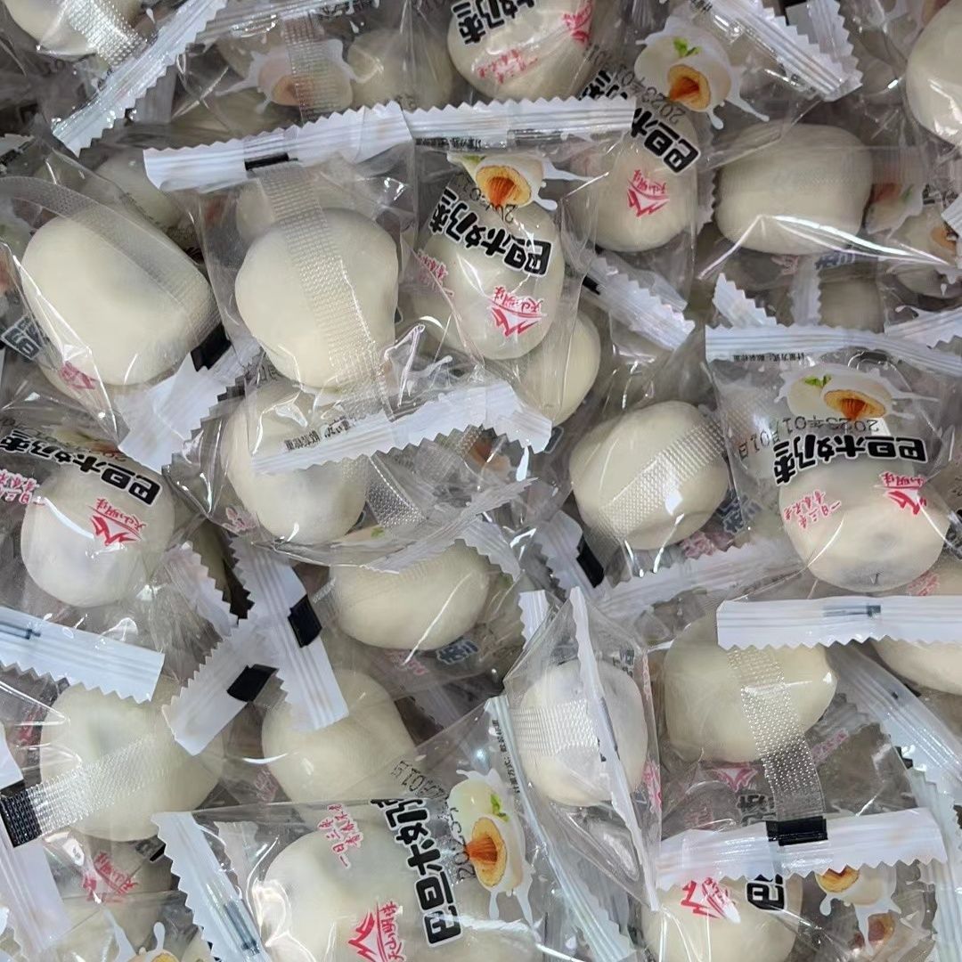 网红奶枣红枣杏仁大饼夹心独立包装奶酪枣水晶饼西樵大饼肥猫甜品