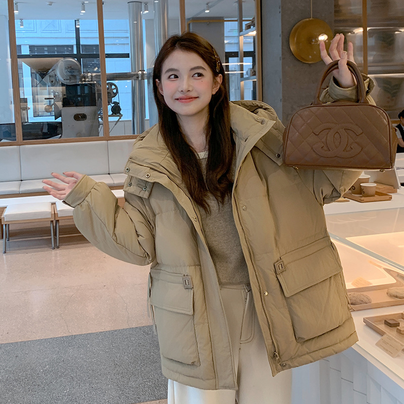 羽绒服女款爆款2025流行款冬季胖MM大码韩版宽松百搭连帽轻暖外套