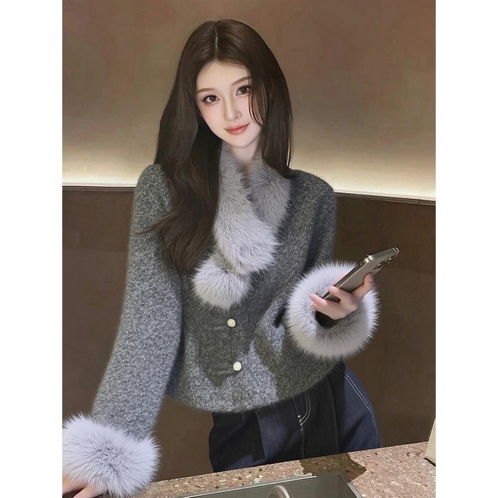 韩系名媛气质小香风设计感轻奢减龄洋气高级感灰色毛茸外套女秋冬
