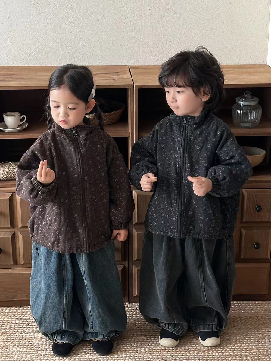 2025秋季新品韩版男女童碎花洋气夹克外套复古拉链衫上衣jy2556