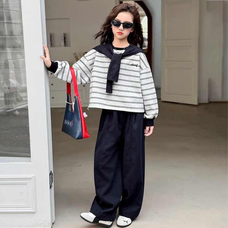 女童秋装2025秋季新款时髦披肩条纹卫衣阔腿裤大童洋气宽松套装潮