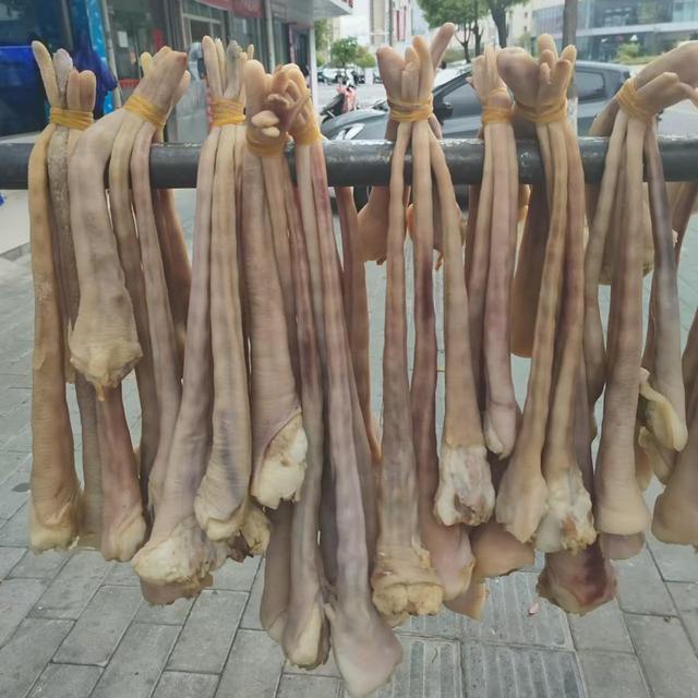 咸猪尾巴安徽特产自制风干黑毛土猪尾巴腊味长猪尾猪头肉腊肉腊味