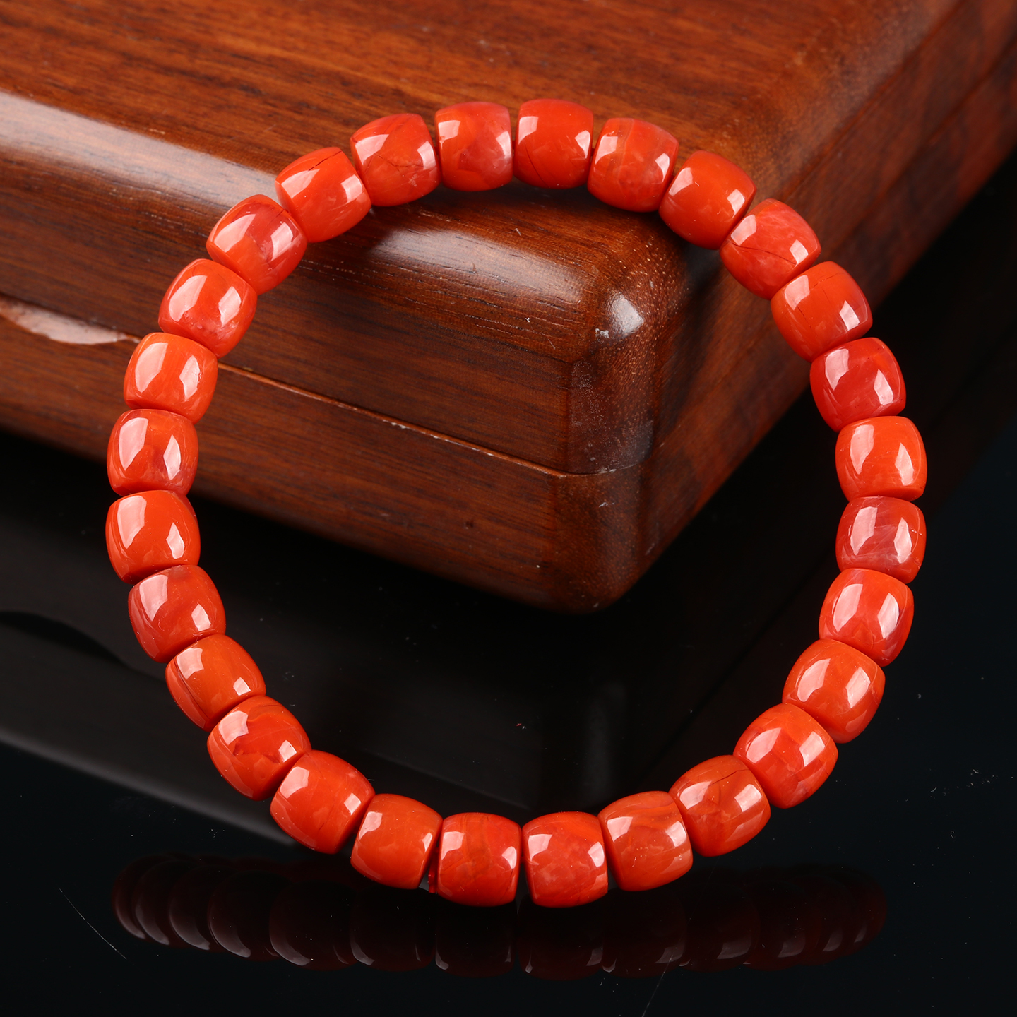 欧说珠宝 国风显白本命年原矿精工直切满色柿子红南红手串送男女