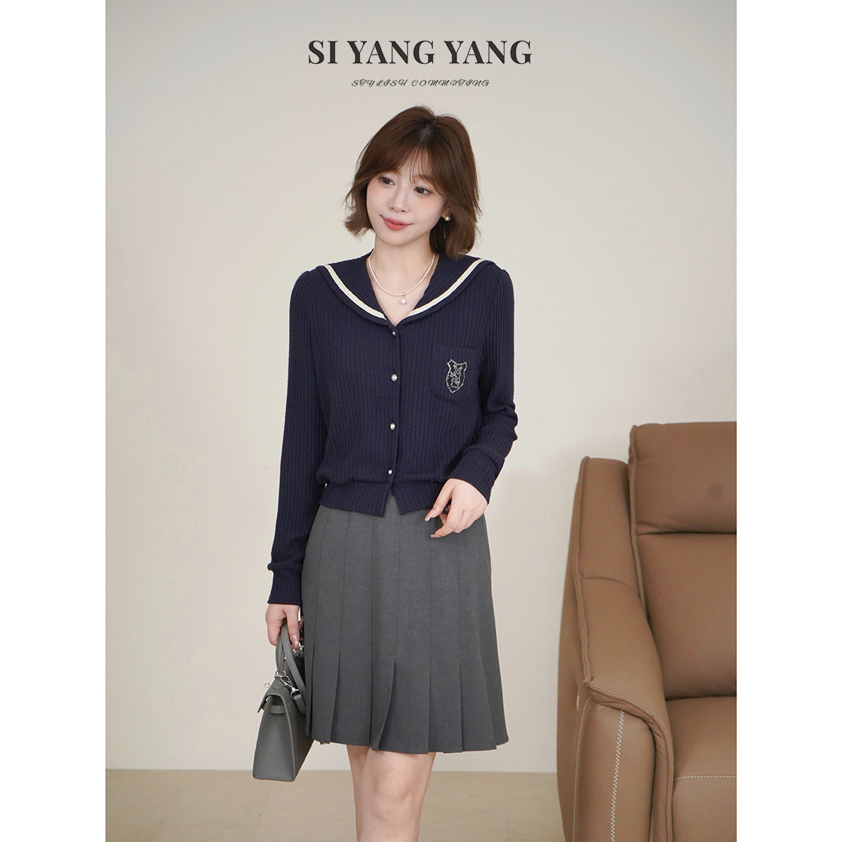 斯洋洋轻奢休闲时尚年轻海军领设计长袖针织衫SY408A038SYY