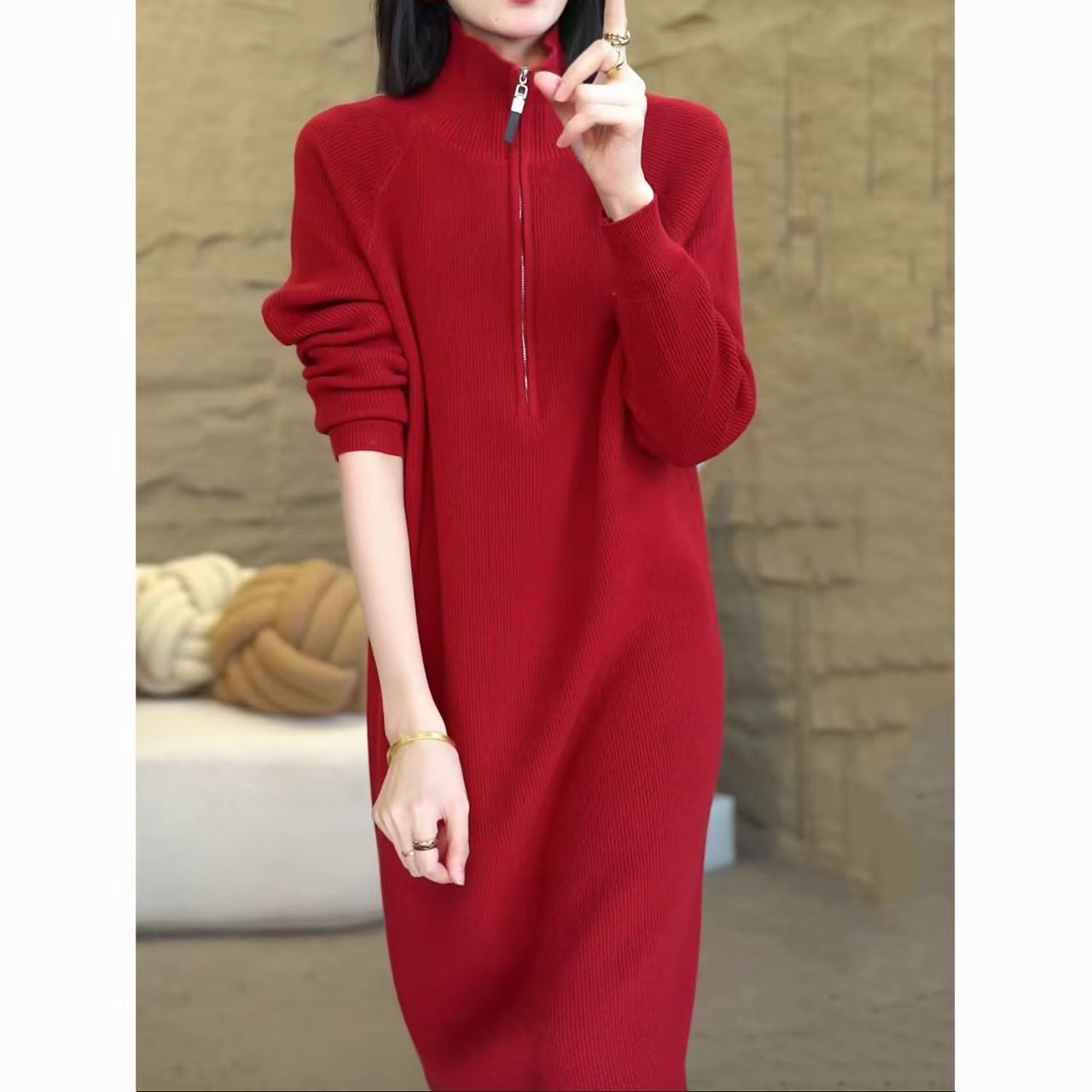 秋冬本命年红色半拉链高领毛衣裙女过膝中长款外穿宽松打底连衣裙