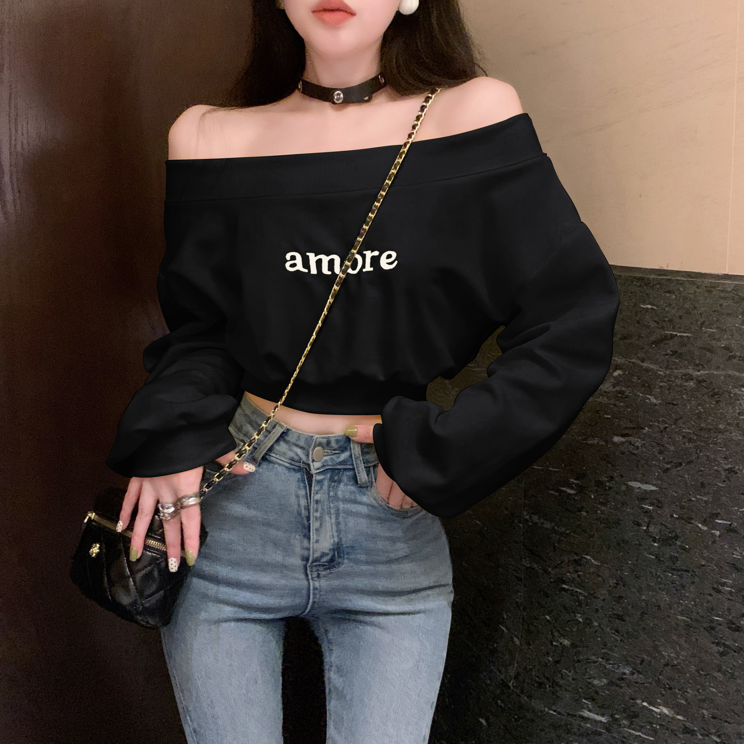 美式复古小个子短款卫衣女2025新款爆款设计感纯欲辣妹一字领上衣