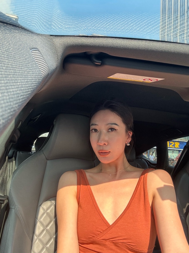 【现货】夏季时尚通勤内搭双V领显瘦宽松直筒长款吊带背心