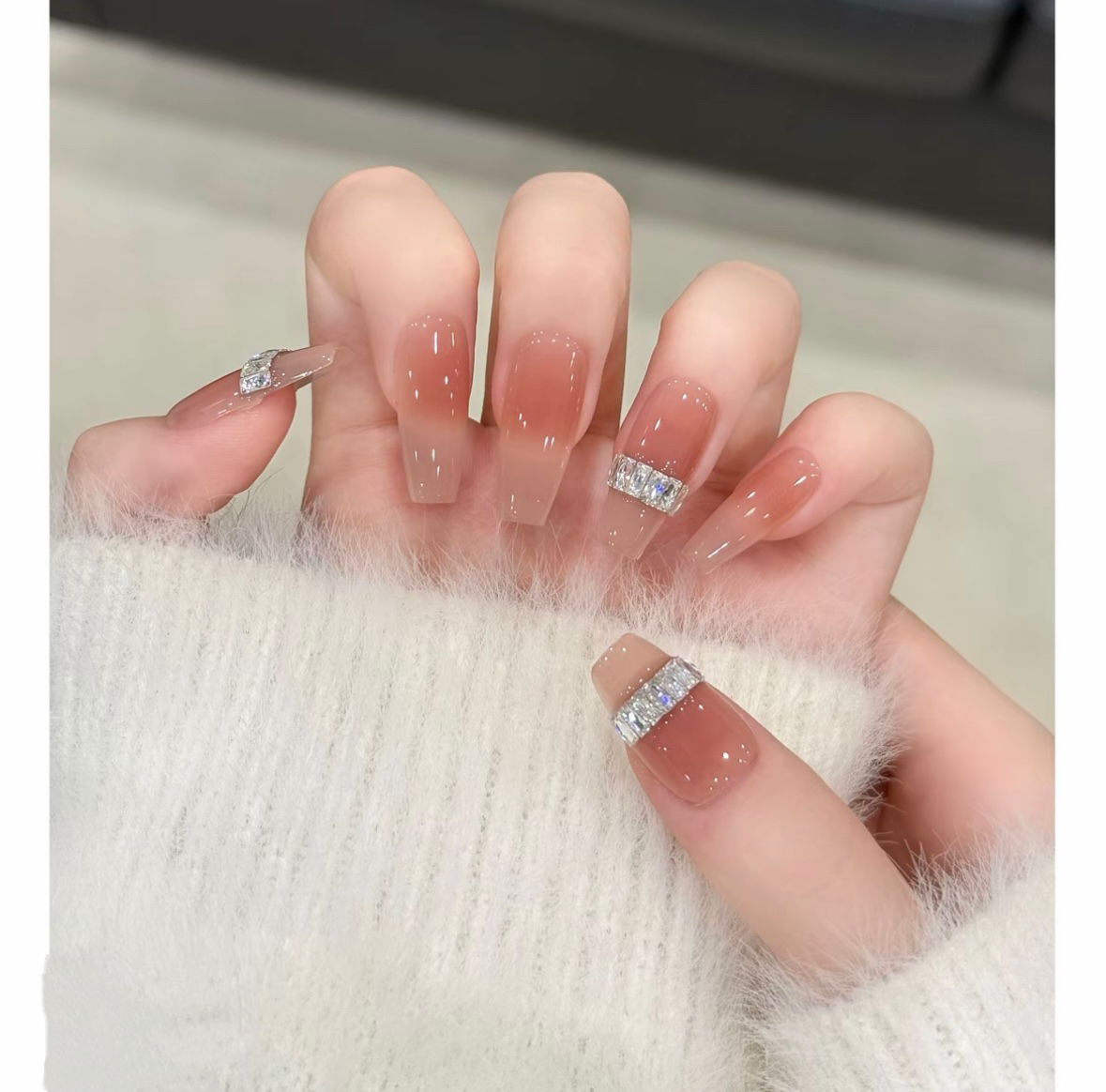 【水木年华】新款纯手工穿戴甲秋冬可拆卸高级裸色纯欲纯手作美甲片