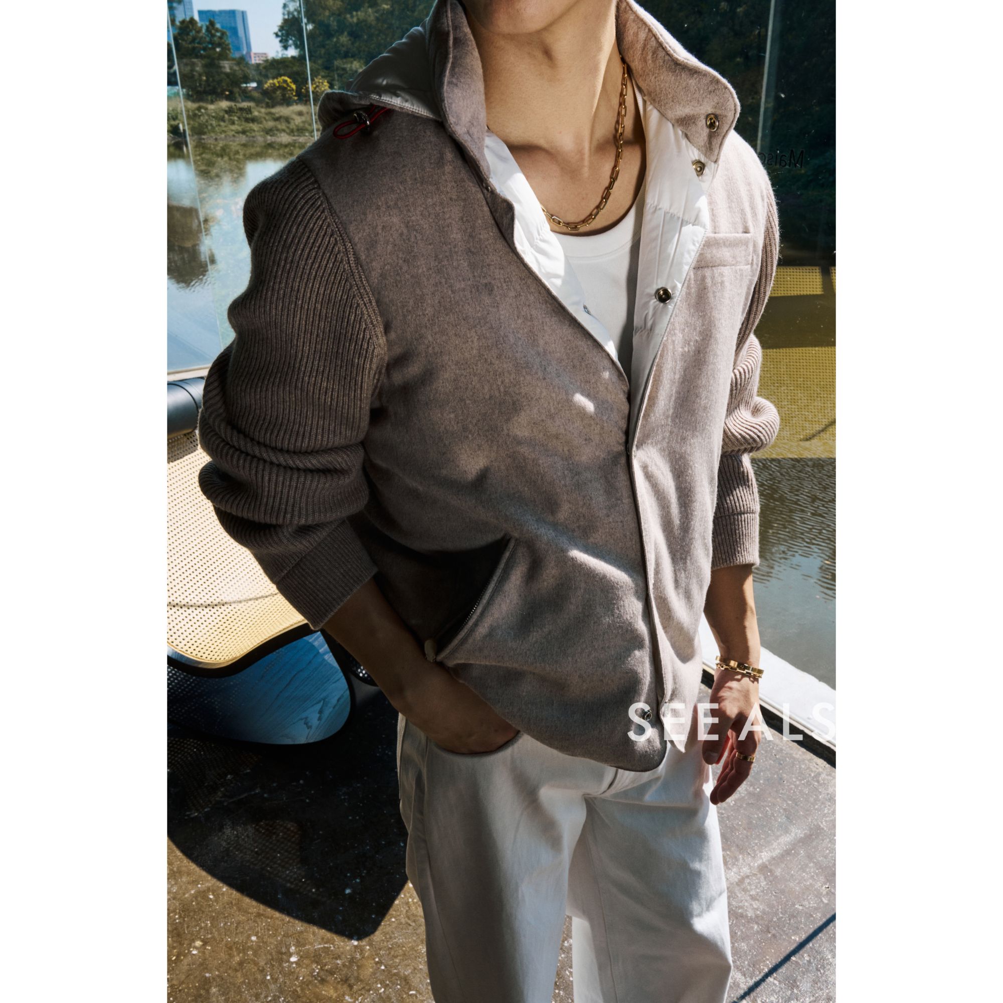 SEE ALSO『年度巨夯！』90白鹅绒超精纺绵羊毛骆驼绒夹克羽绒服