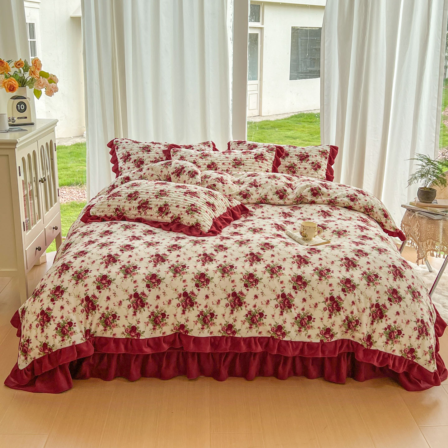 2025新款花边牛奶绒磨毛床盖四件套加厚韩版小碎花韩式被套加绒