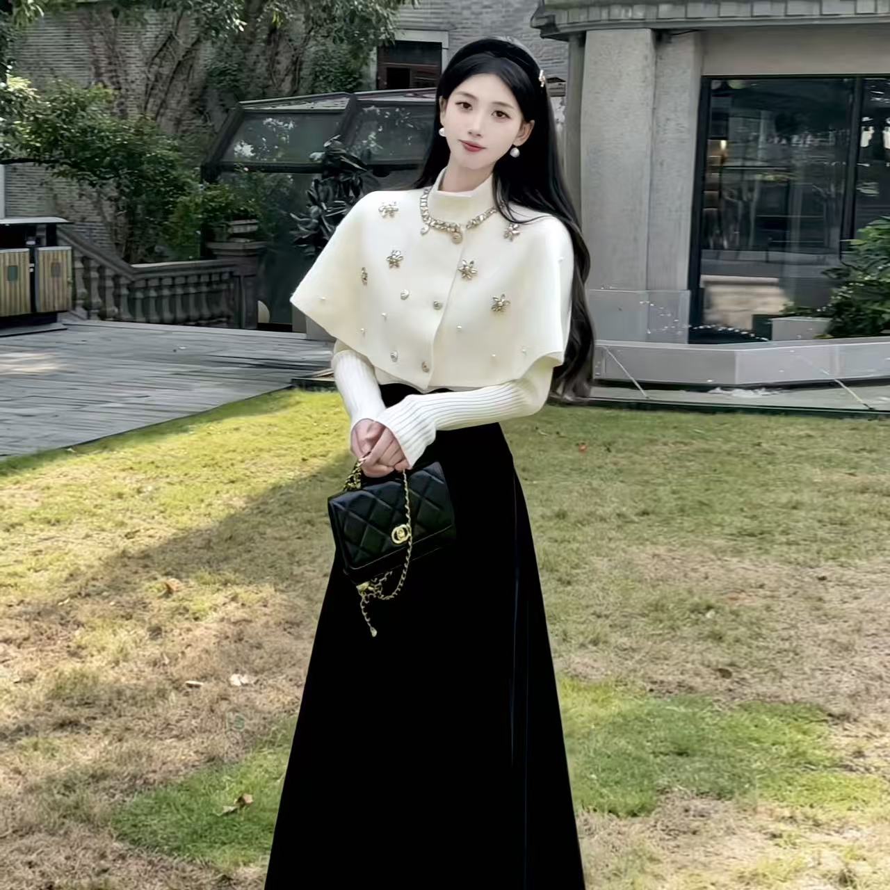 拉夏贝尔2025年秋冬新款时尚简约加厚保暖上衣+半裙 10696 JHD