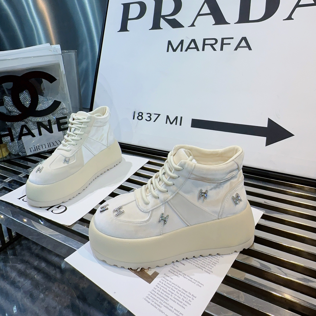 AM艾墨儿女款冬季新款欧货金丝绒重工水钻小众欧货女款冬季松糕鞋