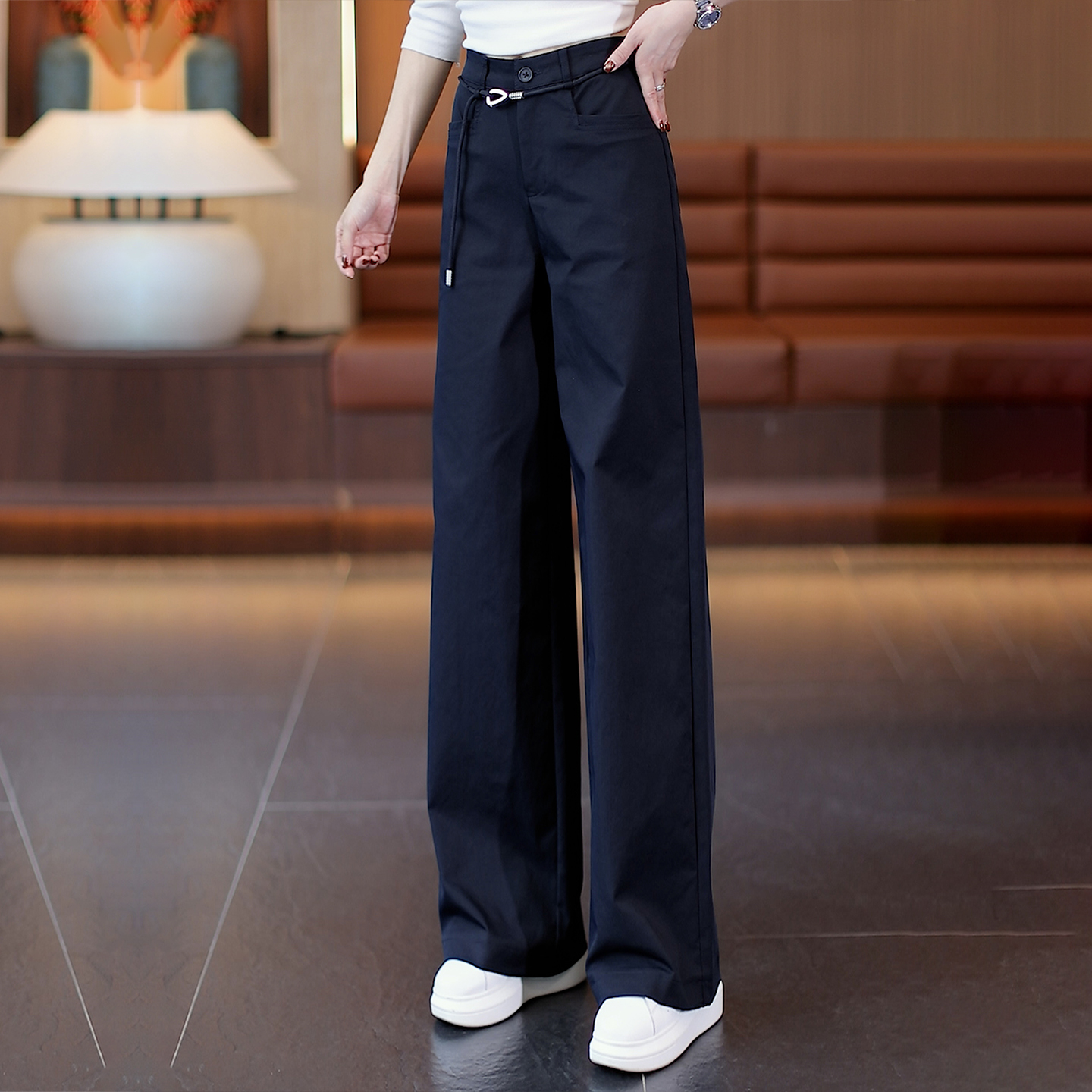 拉夏贝尔藏青色直筒西装裤女2025秋季新款高腰窄版显瘦休闲阔腿裤