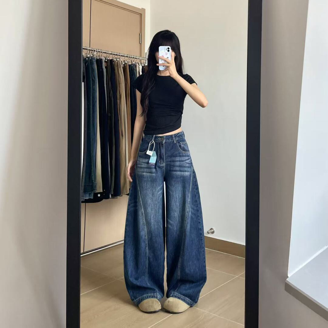 美式猫须折痕弯刀牛仔裤女秋季2025新款宽松垂感阔腿镰刀香蕉裤子