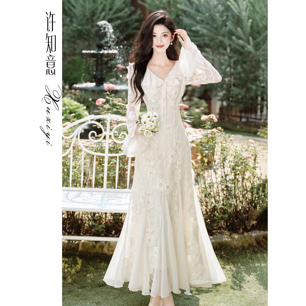 许知意法式v领蕾丝长袖连衣裙女秋季新款修身气质宴会鱼尾裙长裙