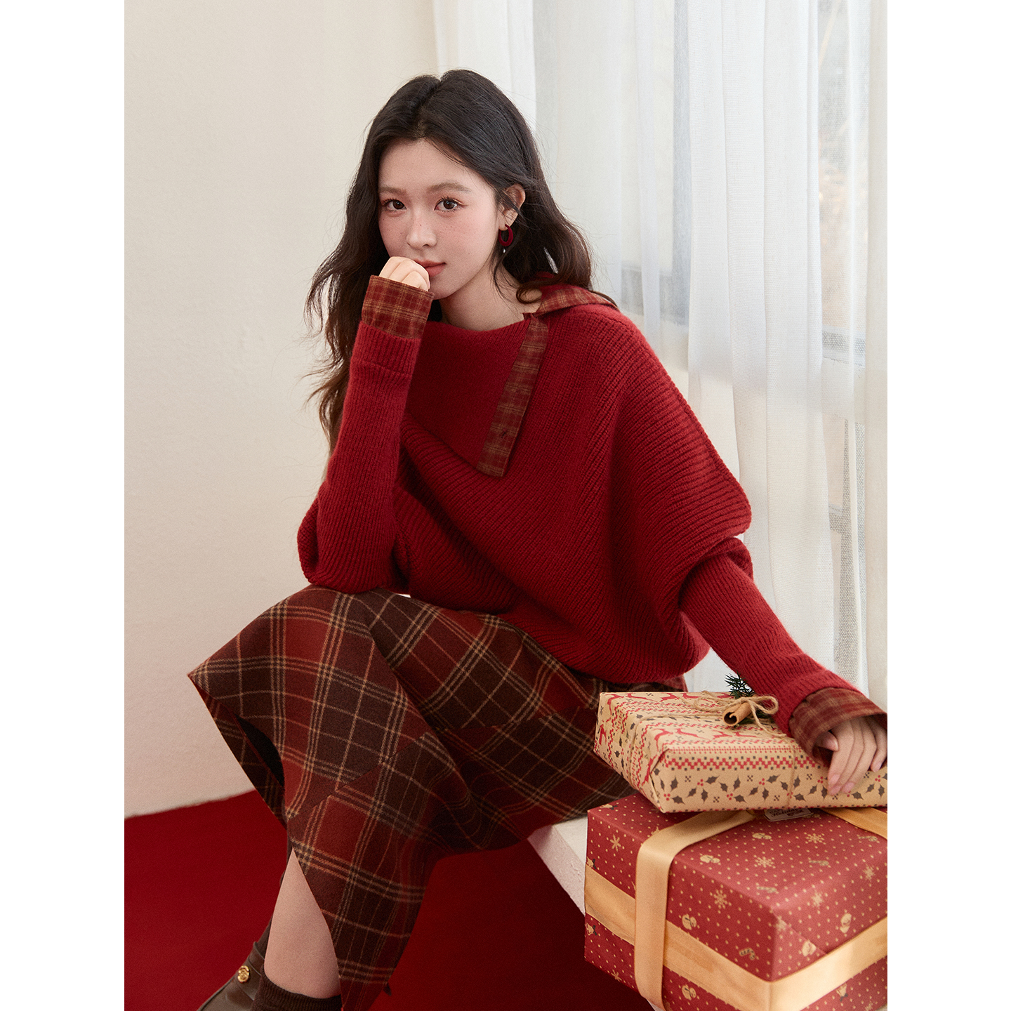 谜秀新品圣诞风格纹拼接复古红毛衣女2025秋冬宽松加厚针织衫