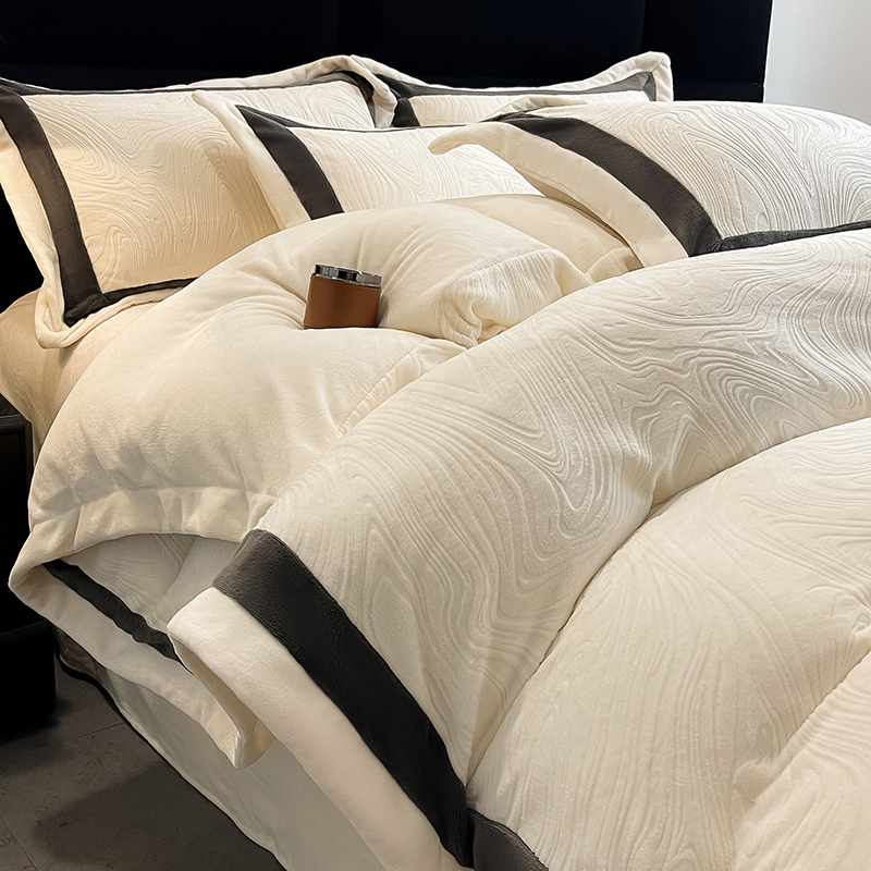 秋冬新款雕花牛奶绒宽边柔软四件套jj亲肤舒适加厚保暖四件套CXM