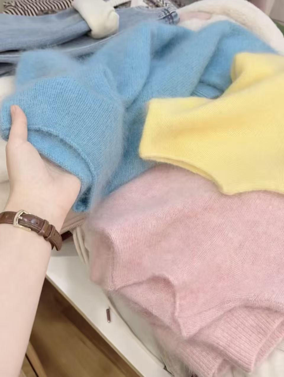 七言家柔光滤镜！#定染色纱卷边领羊毛拉绒感亲肤毛衣@